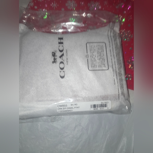 New COACH  Wristlet In Red Pantent Leather New With Tags - Picture 7 of 8